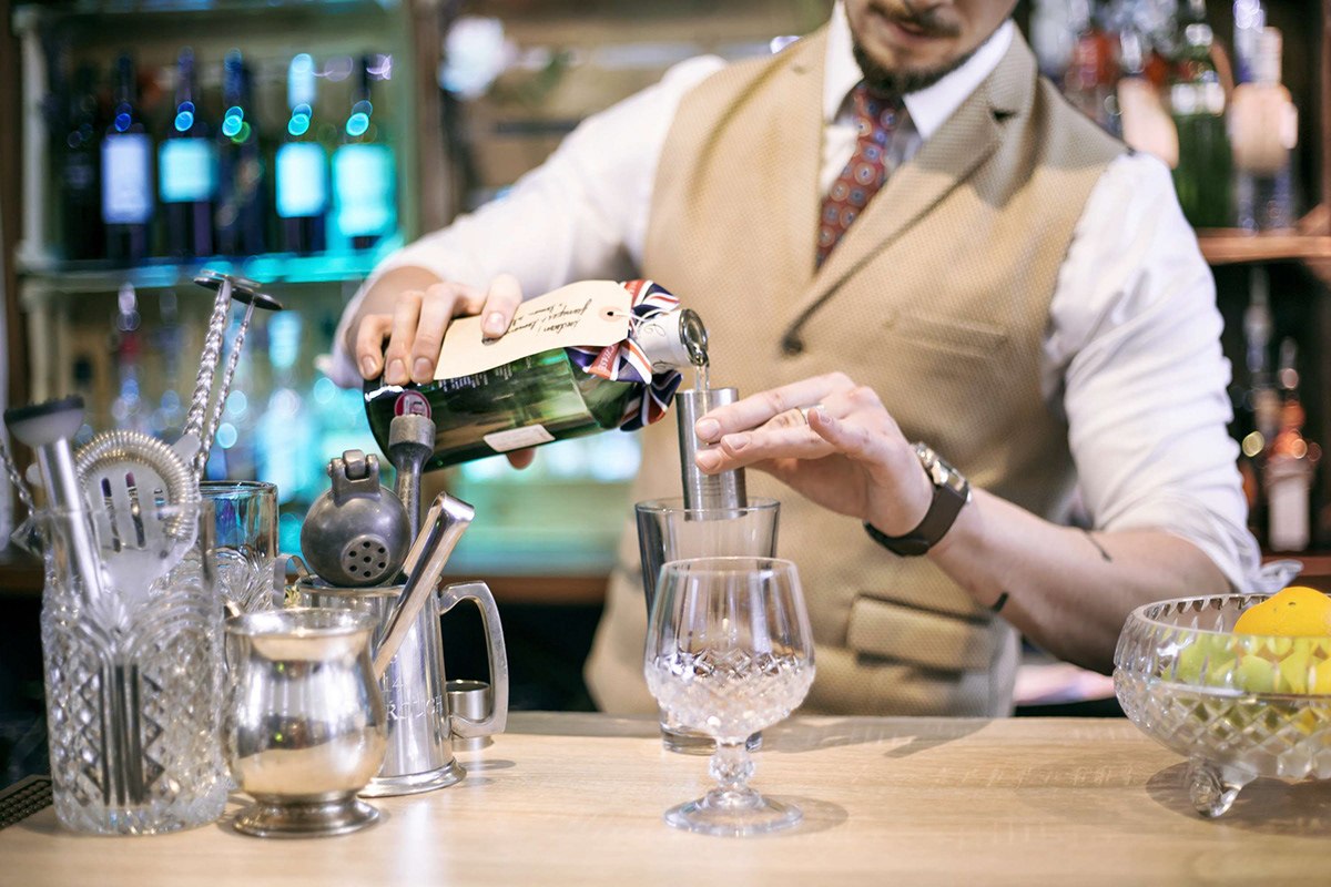 BAR 1815 / Brand photography by Mihaela Motica